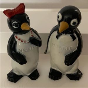 Vintage Penquin Salt & Pepper Shakers